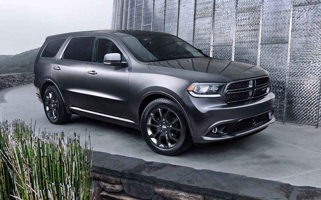 Comparison Dodge Durango R/T 2017 vs Chevrolet Suburban Premier 2017 SUV Drive